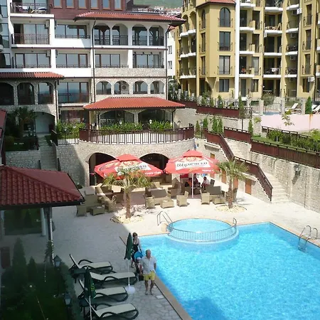 Amfora Апартамент *